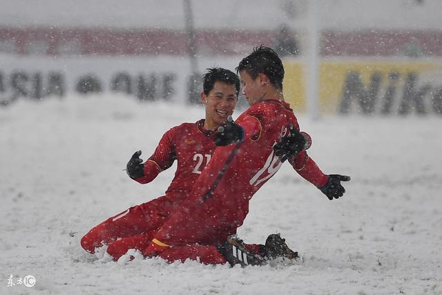 开元ky_这是我见过最大最贵的手办了,这个老婆我要不起...(图3) 开元ky